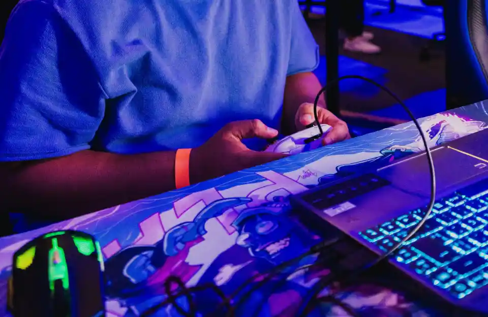Laptop Gamingowy do 2000: Czego Oczekiwać i Jakie Są Ich Możliwości